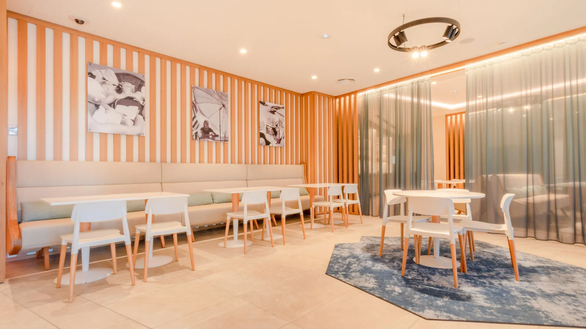 Holiday Inn Nice - Port St Laurent By Ihg Saint-Laurent-du-Var