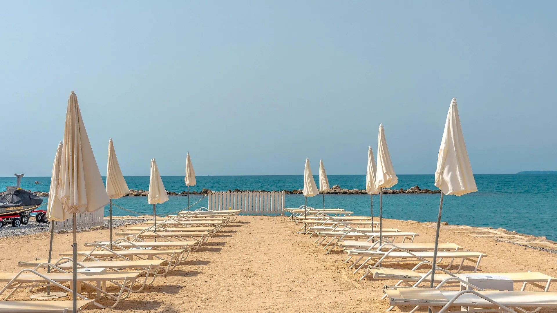 Holiday Inn Nice - Port St Laurent By Ihg Saint-Laurent-du-Var 4*,
