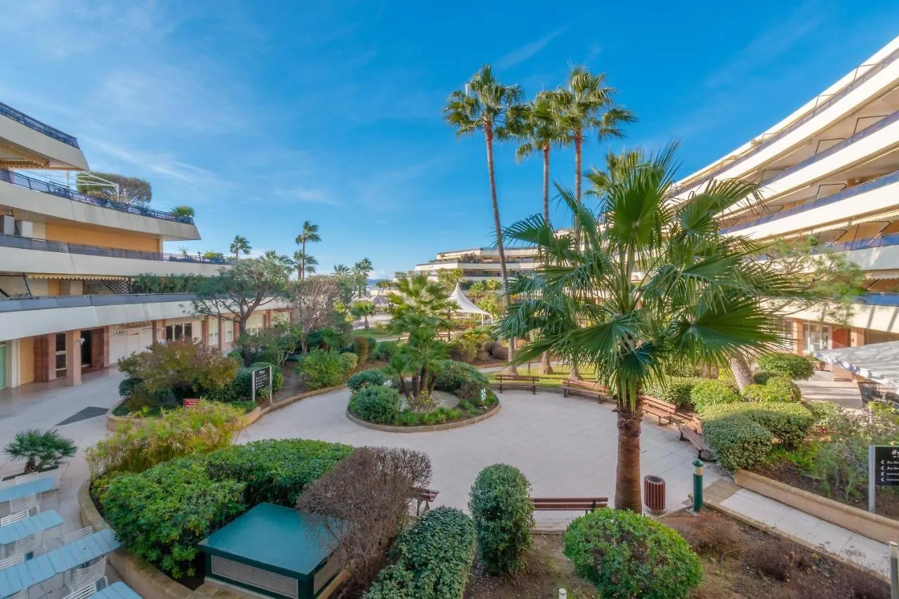 **** Hotel Holiday Inn Nice - Port St Laurent By Ihg Saint-Laurent-du-Var Francja