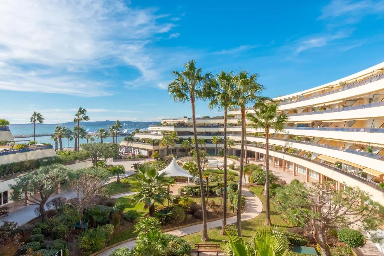 Holiday Inn Nice - Port St Laurent By Ihg Saint-Laurent-du-Var