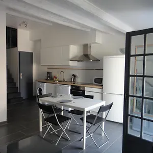 Le Petit Balcon De Cassis