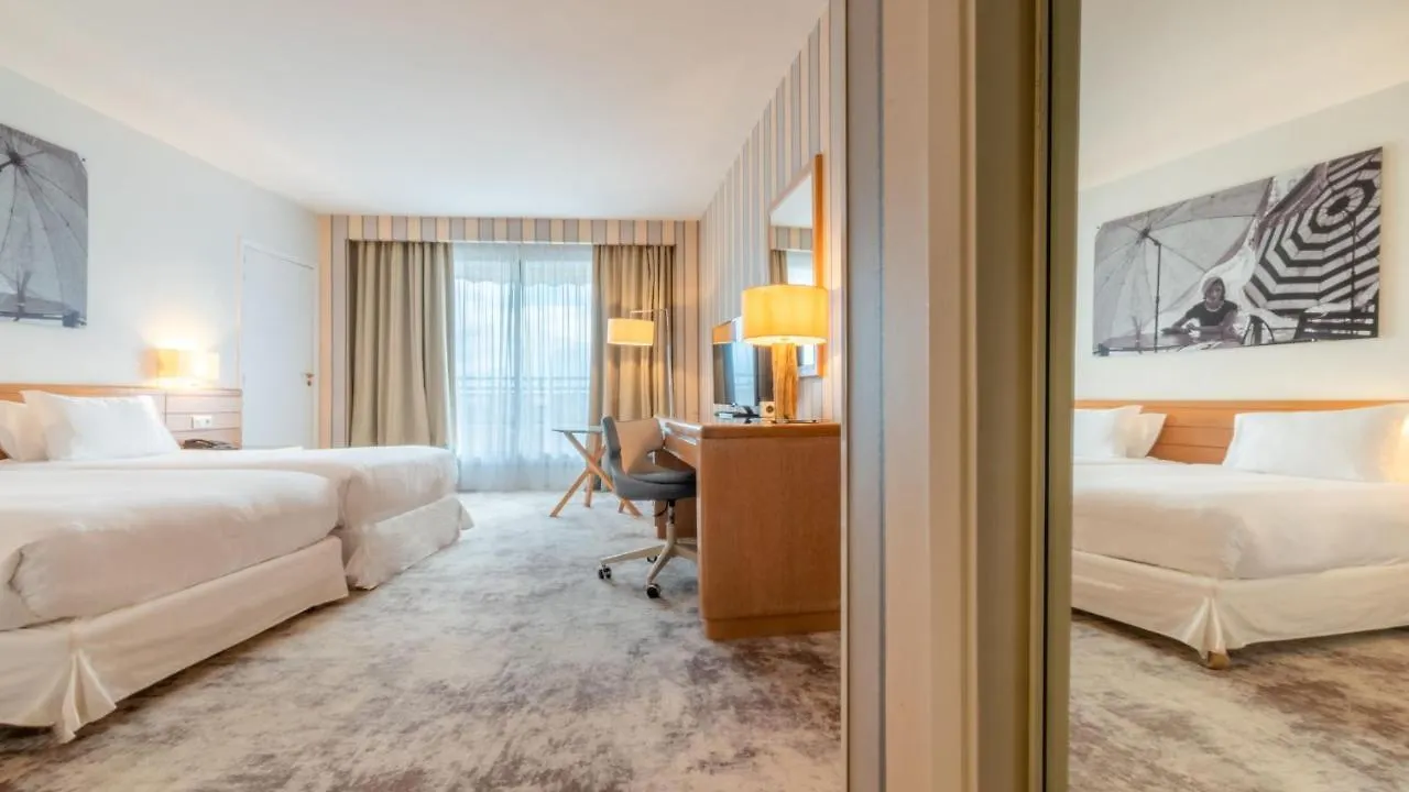 Holiday Inn Nice - Port St Laurent By Ihg Saint-Laurent-du-Var 4*,