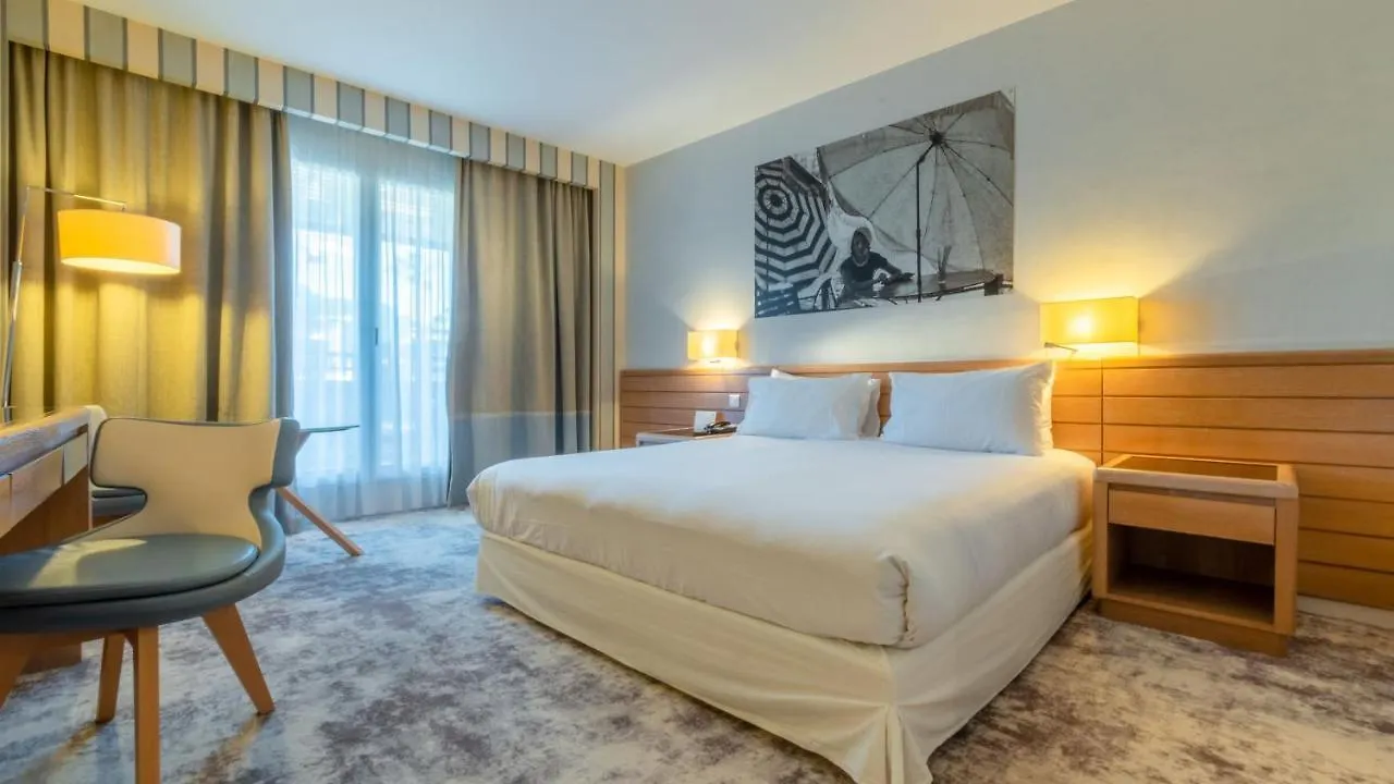 Holiday Inn Nice - Port St Laurent By Ihg Saint-Laurent-du-Var 4*,