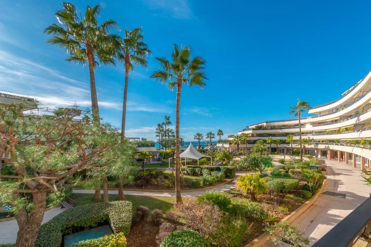 Holiday Inn Nice - Port St Laurent By Ihg Saint-Laurent-du-Var