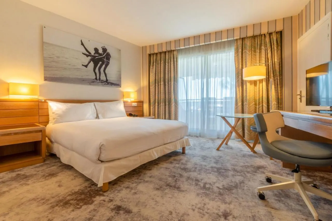 Holiday Inn Nice - Port St Laurent By Ihg Saint-Laurent-du-Var