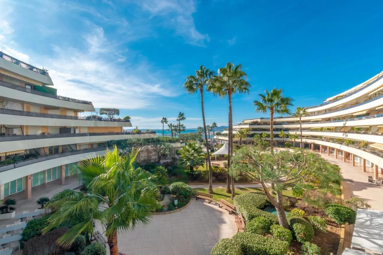 Hotel Holiday Inn Nice - Port St Laurent By Ihg Saint-Laurent-du-Var