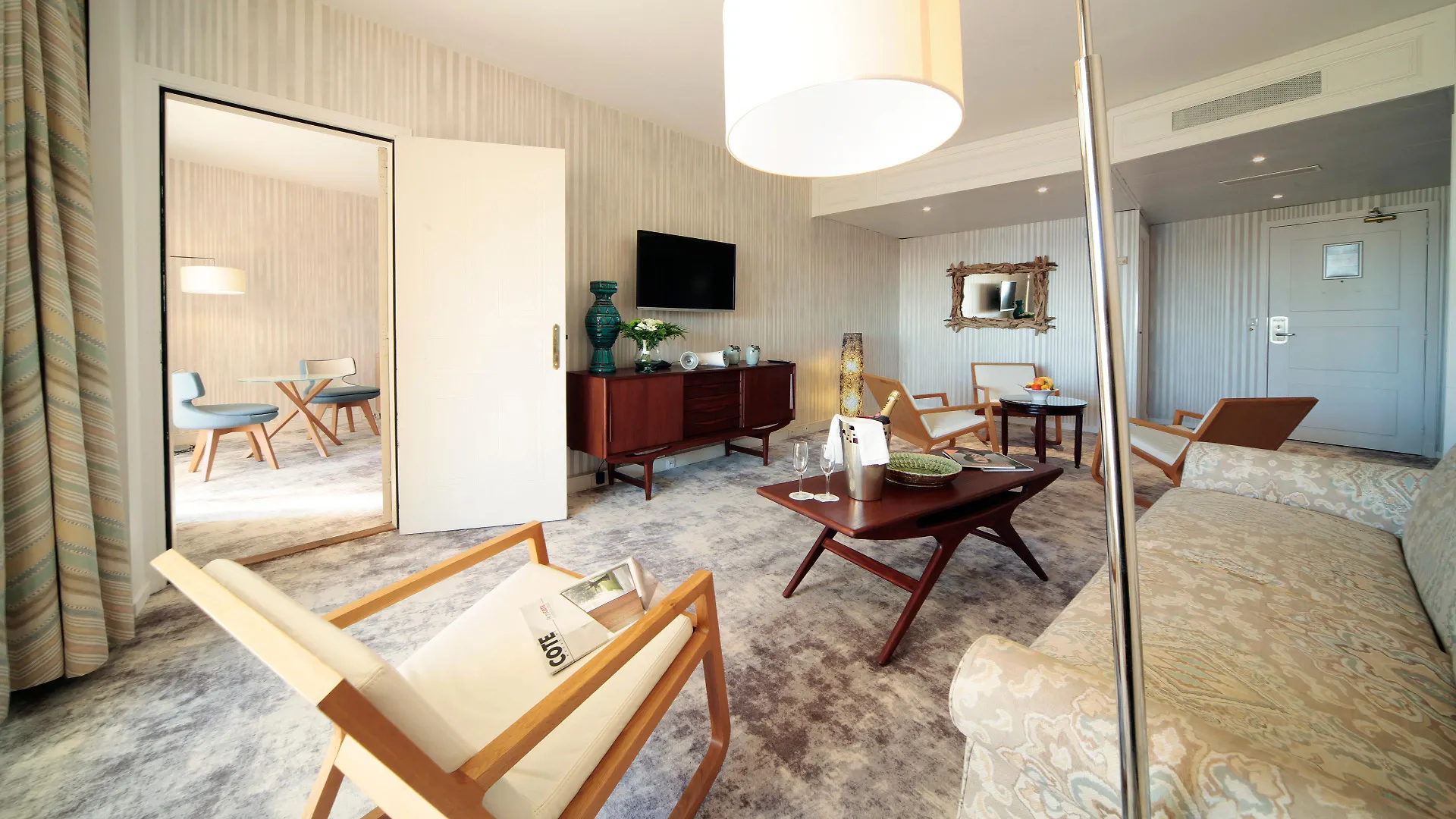 Holiday Inn Nice - Port St Laurent By Ihg Saint-Laurent-du-Var