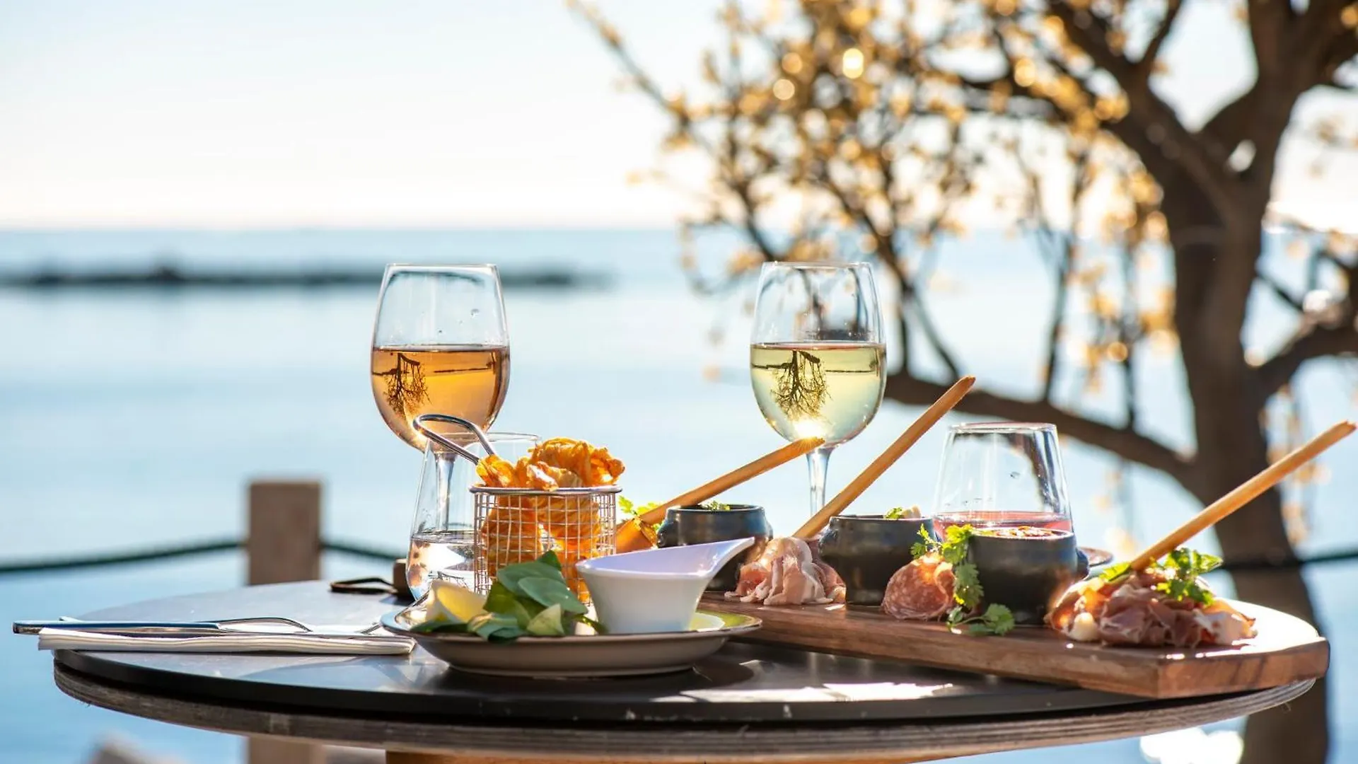 Holiday Inn Nice - Port St Laurent By Ihg Saint-Laurent-du-Var